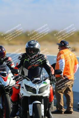 media/Mar-09-2025-TrackXperience (Sun) [[4c2000c718]]/1-Around the Pits-Pre Grid/